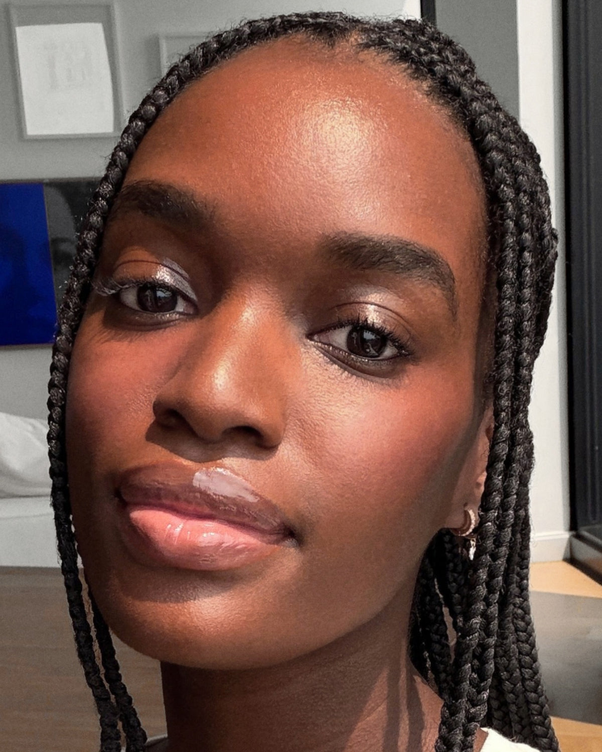 L’Essentiel Lip & Skin Ritual - Image 5 of 11
